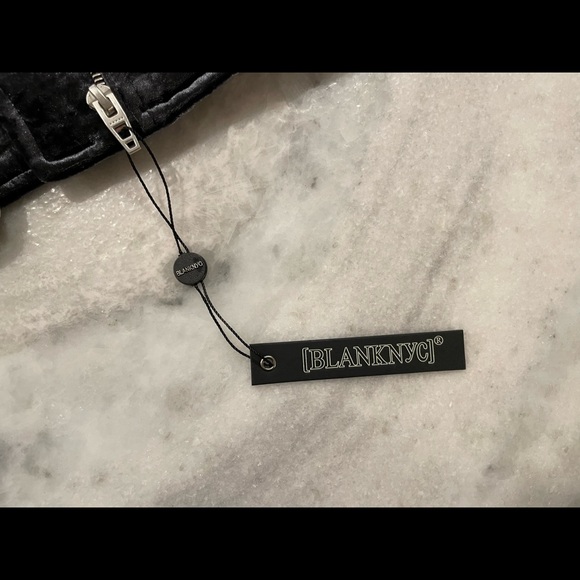 BLANK NYC velvet Moto jacket - Picture 4 of 5